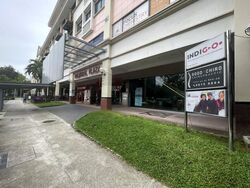 Gentle Road (D11), Retail #451369601